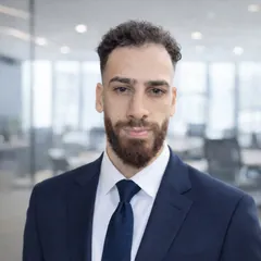 Özgür P., Quant Analyst