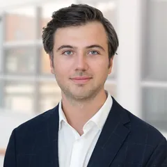 Victor, VP at PIMCO Real Estate
